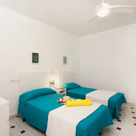 Bonito Estudio En La Carihuela * Torremolinos