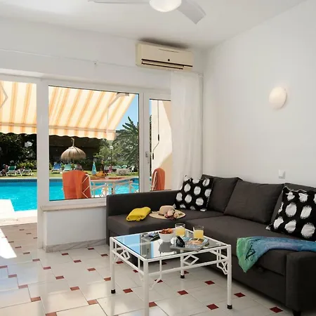 Bonito Estudio En La Carihuela